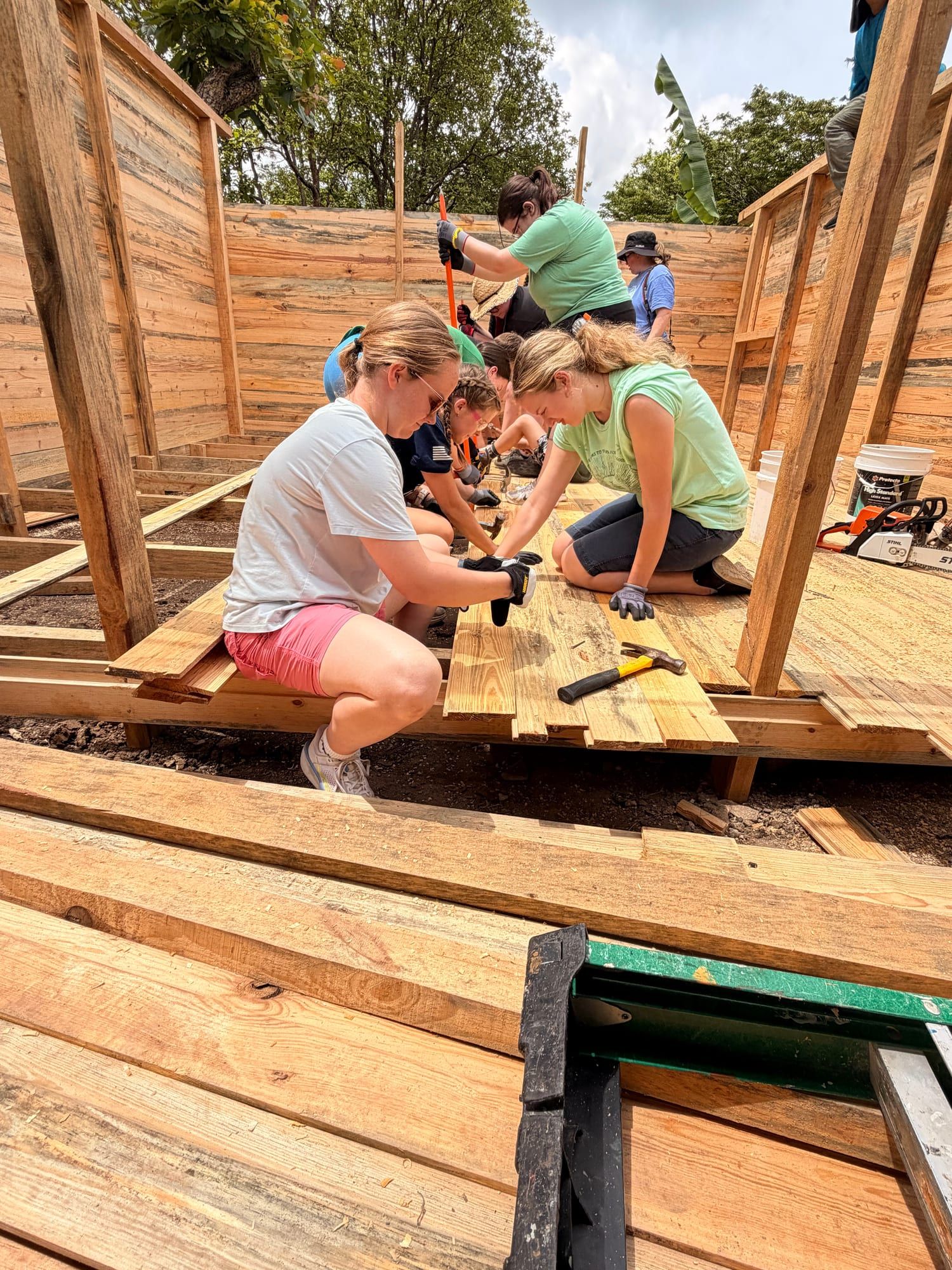 Ministry and community service in Santa Ana, Honduras